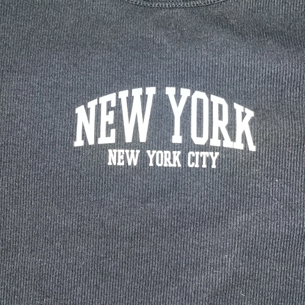 New York City Top - Picture 2 of 4
